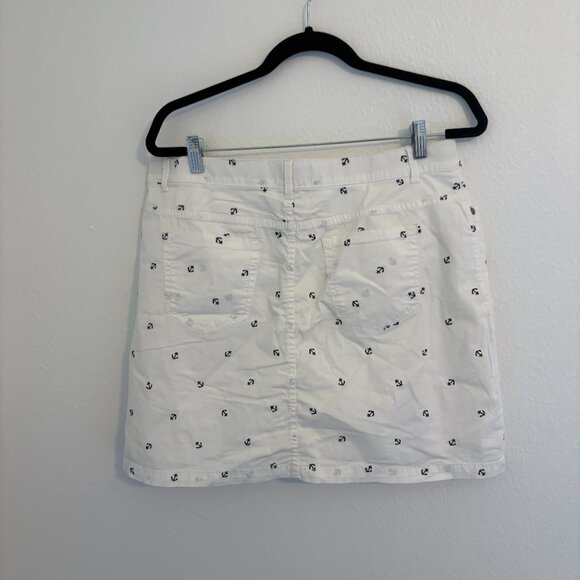 Croft & Barrow White Skort w/ Navy Anchor Embroidery | Size 12 - Picture 2 of 5